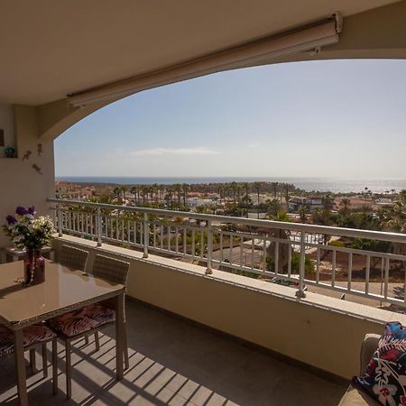 Comfortable Apartment With Amazing Sea Views Palm-mar Exterior foto