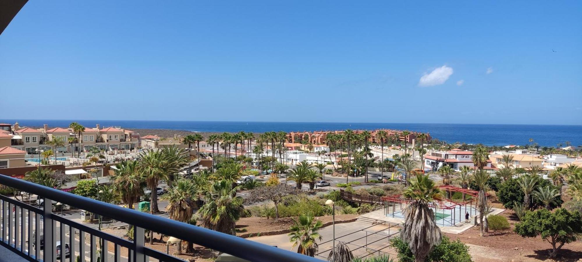 Comfortable Apartment With Amazing Sea Views Palm-mar Exterior foto